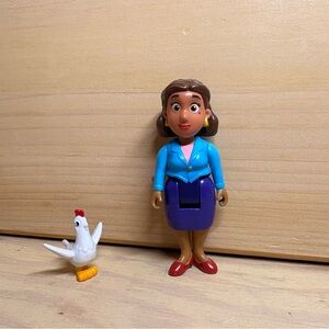 Paw patrol Mayor Goodway and chicken